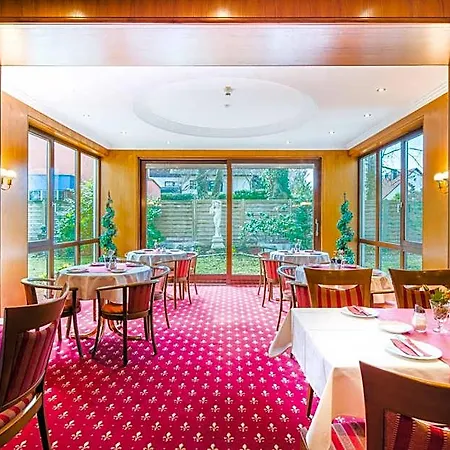 Asemann Hotel 3*
