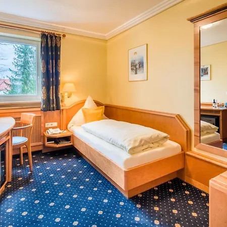 Asemann Hotel 3*