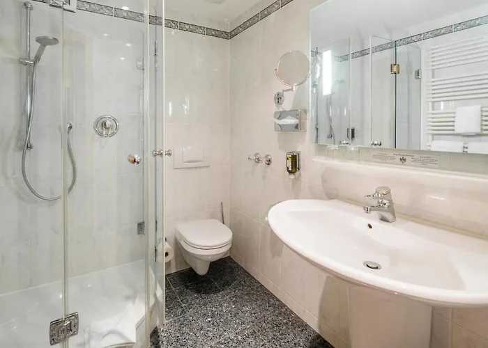 Asemann Hotel